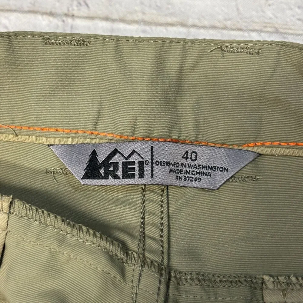 NWT REI Men Adventures Shorts Size 40 Outdoor Hiking Quick Dry C127 -30